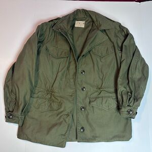 Vintage Olive Green Military
Field Jacket Utility Army Style
Women's M